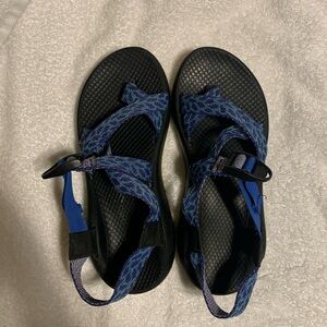 Blue patterned Chaco’s